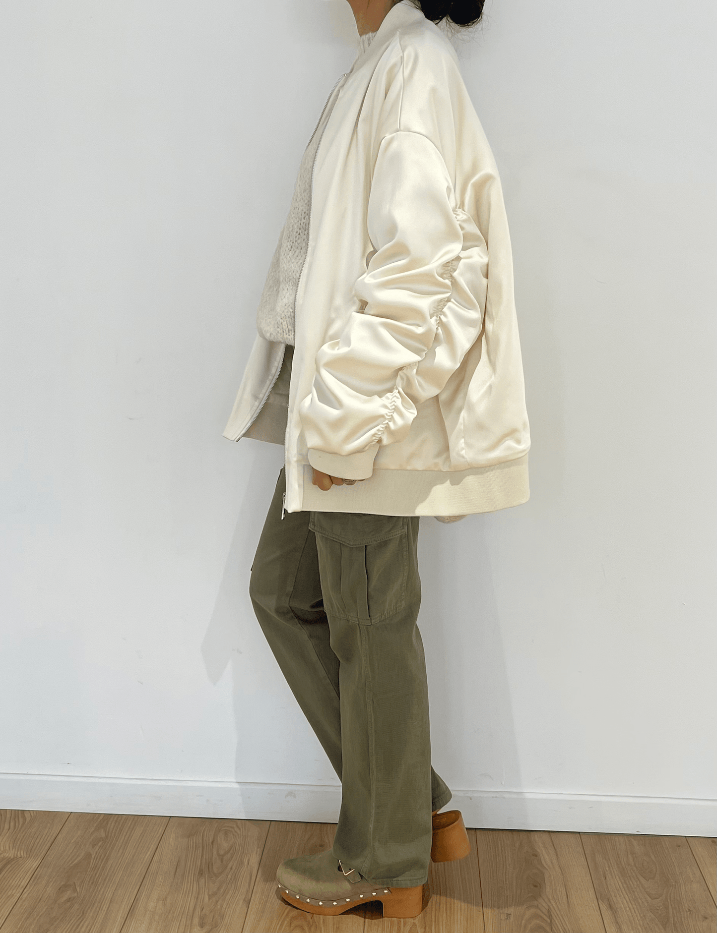 Bombers Bruno couleur beige vue latérale